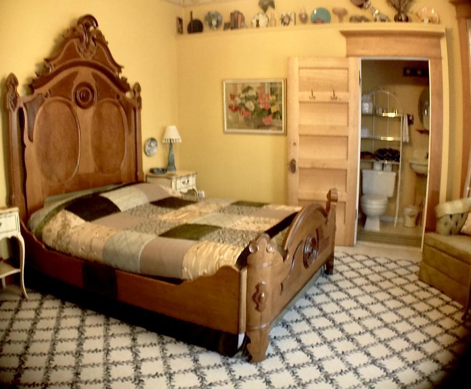 Ferris Mansion Bed And Breakfast Роулинс Экстерьер фото