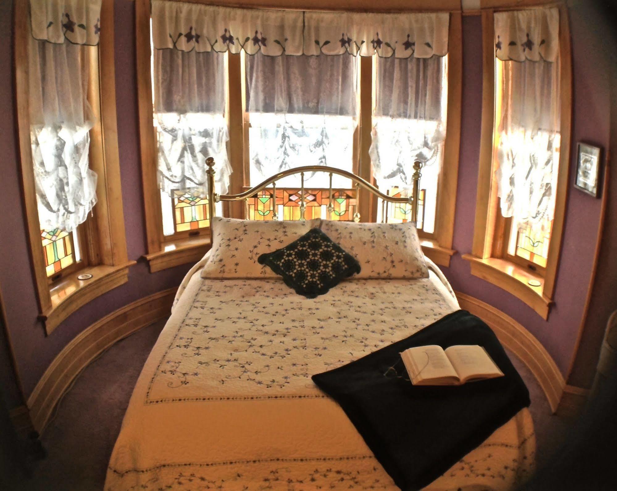 Ferris Mansion Bed And Breakfast Роулинс Экстерьер фото